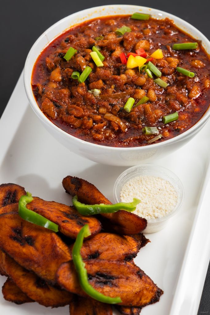 Beans and fried plantain bowl
